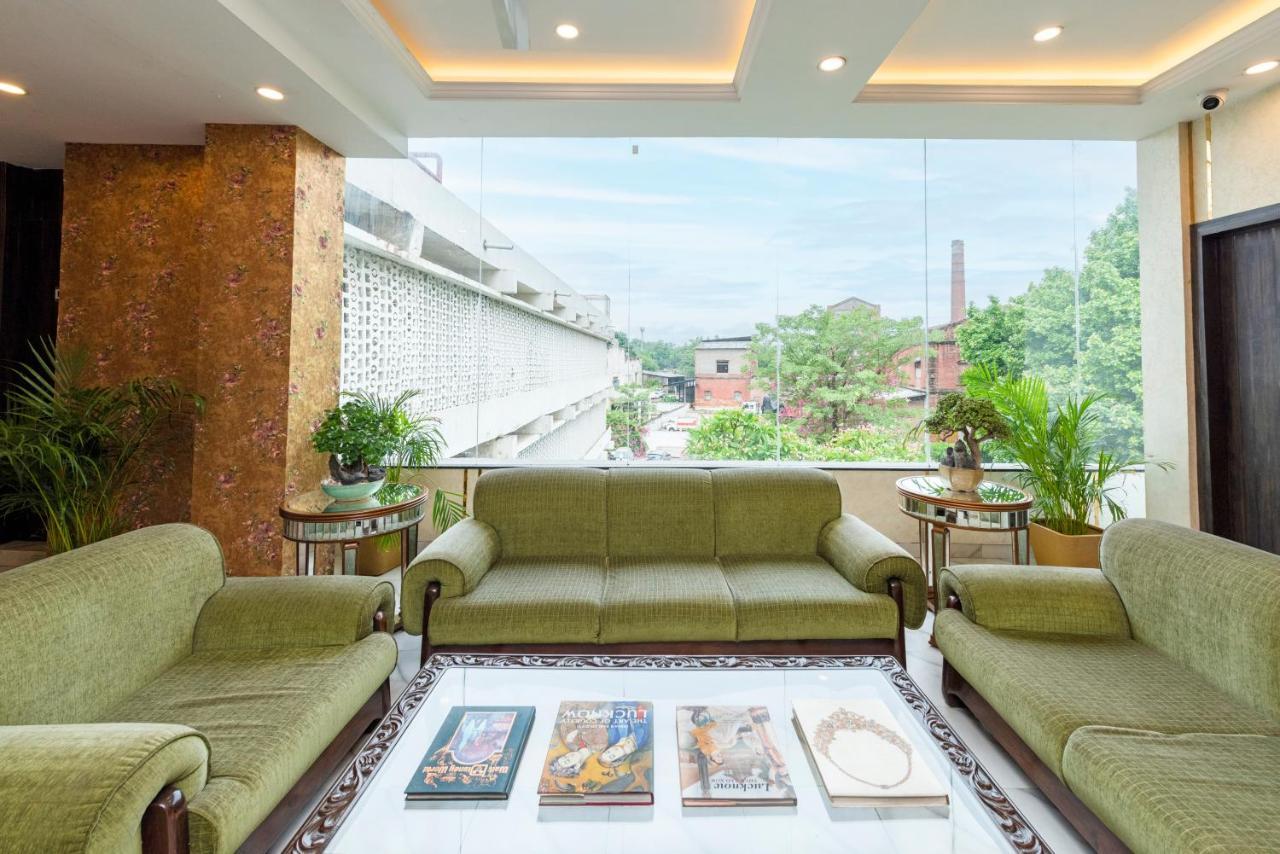 Hotel Casa Aishbagh Λάκναου Εξωτερικό φωτογραφία